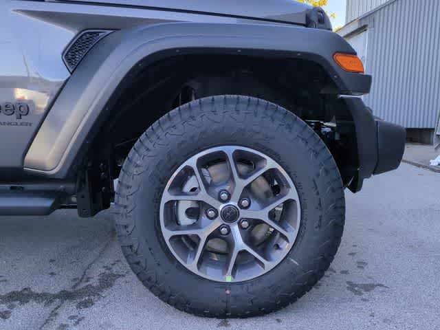 Thumbnail: 2026 Jeep Wrangler - 13