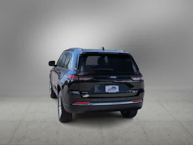 Thumbnail: 2026 Jeep Grand Cherokee - 7