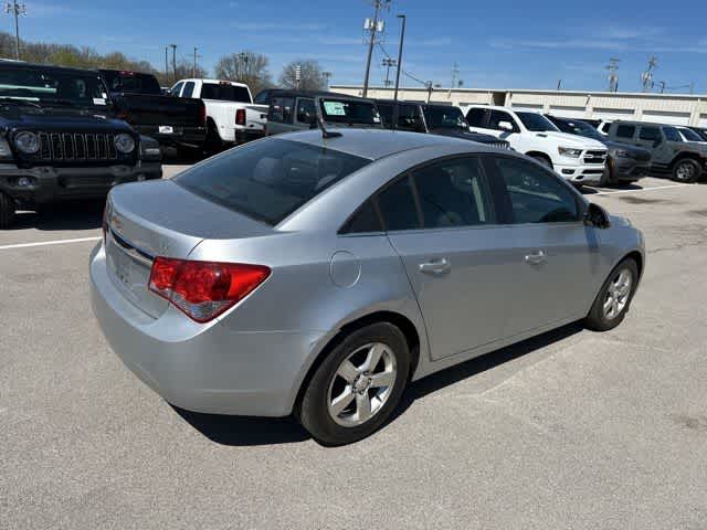 Thumbnail: 2014 Chevrolet Cruze - 16