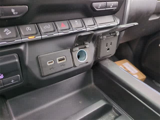 Thumbnail: 2019 Chevrolet Silverado 1500 - 31