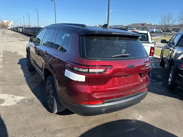 Thumbnail: 2025 Jeep Grand Cherokee L - 15