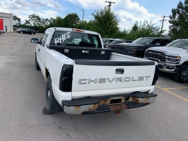 Thumbnail: 2006 Chevrolet Silverado 1500 - 15