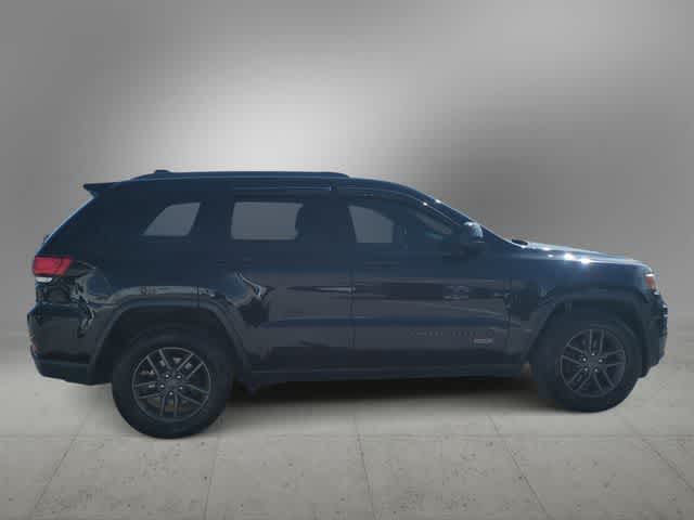 Thumbnail: 2016 Jeep Grand Cherokee - 9