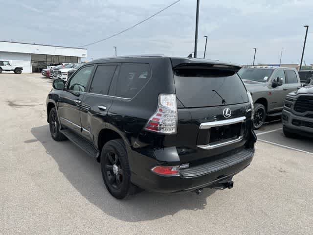 Thumbnail: 2015 Lexus GX - 15