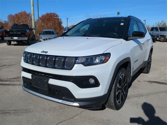 Thumbnail: 2022 Jeep Compass - 11