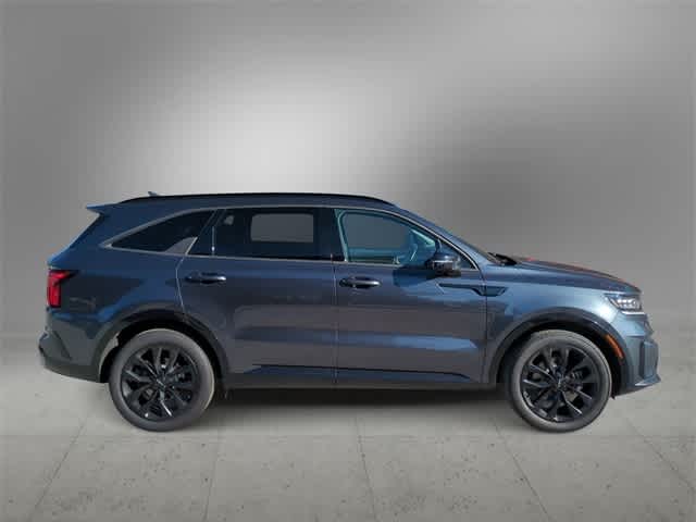 Thumbnail: 2022 Kia Sorento - 9