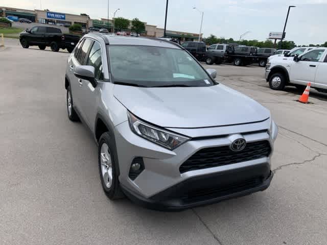 Thumbnail: 2019 Toyota RAV4 - 29