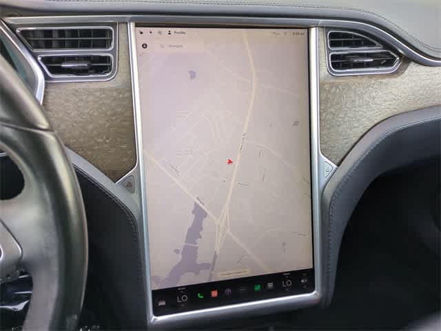 Thumbnail: 2013 Tesla Model S - 28