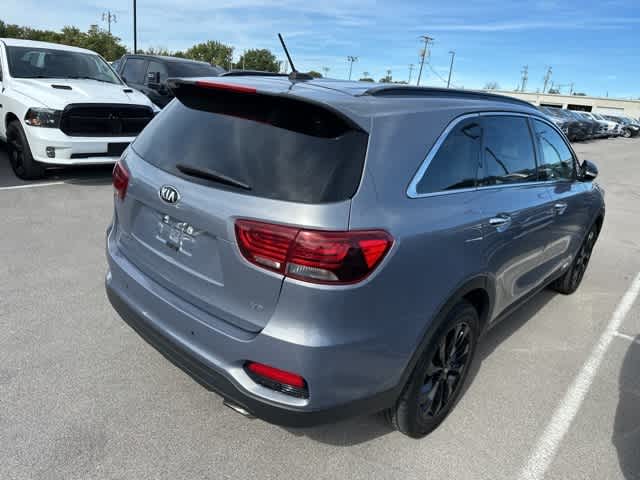 Thumbnail: 2019 Kia Sorento - 21