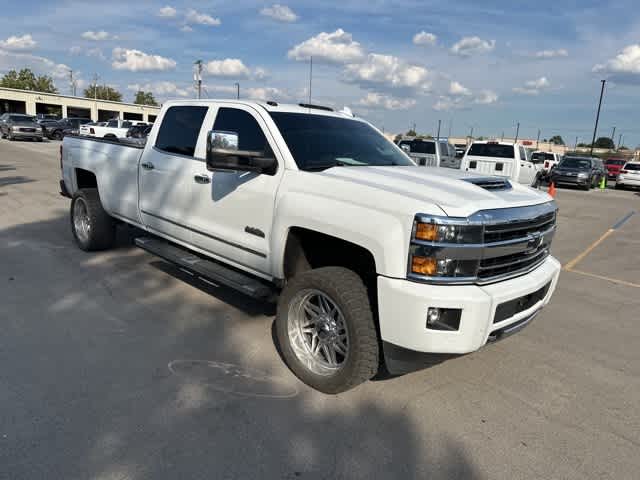 Thumbnail: 2019 Chevrolet Silverado 3500 - 26
