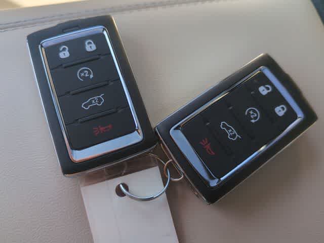 Thumbnail: 2026 Jeep Grand Cherokee - 37