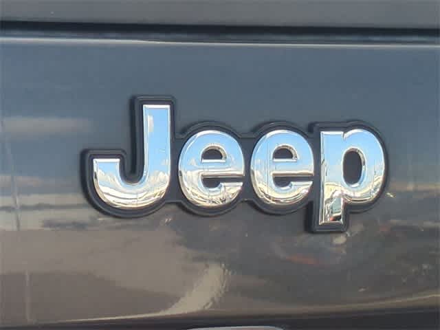 Thumbnail: 2015 Jeep Cherokee - 10