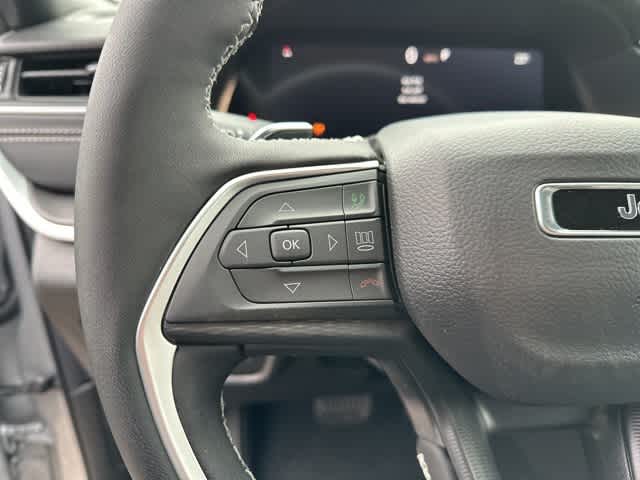 Thumbnail: 2025 Jeep Grand Cherokee L - 5