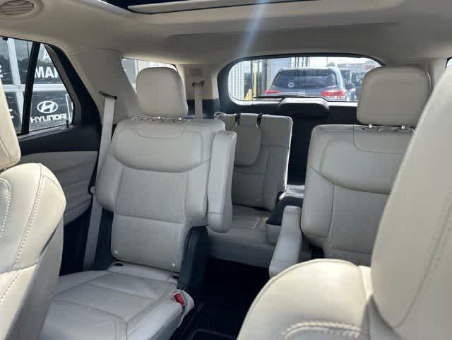 Thumbnail: 2020 Ford Explorer - 6