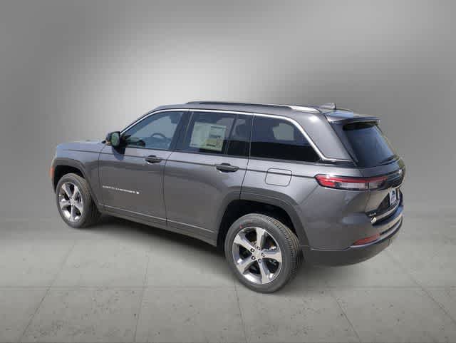 Thumbnail: 2026 Jeep Grand Cherokee - 4