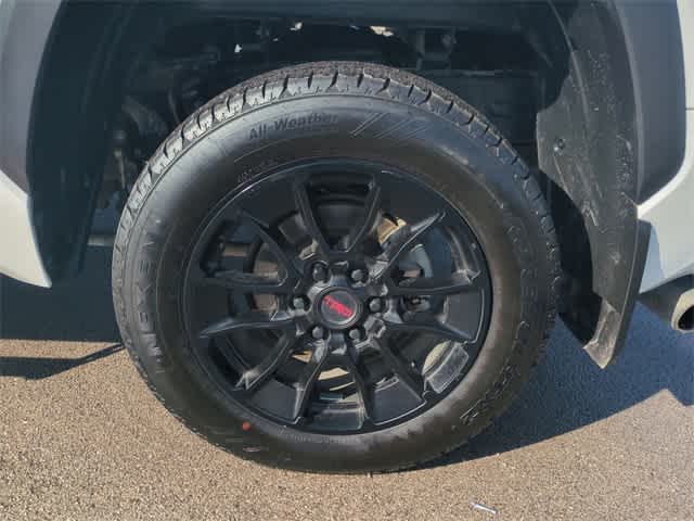 Thumbnail: 2025 Toyota Tundra - 14