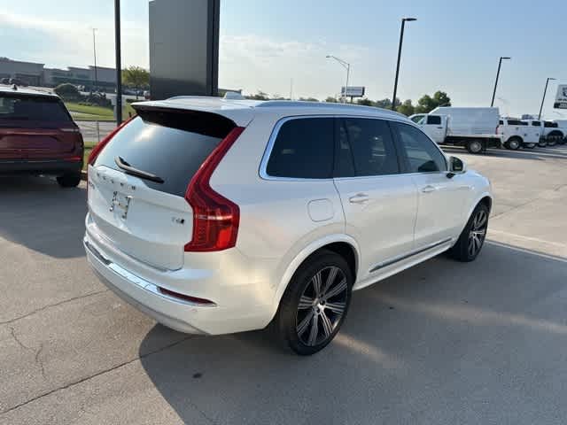 Thumbnail: 2022 Volvo XC90 - 26