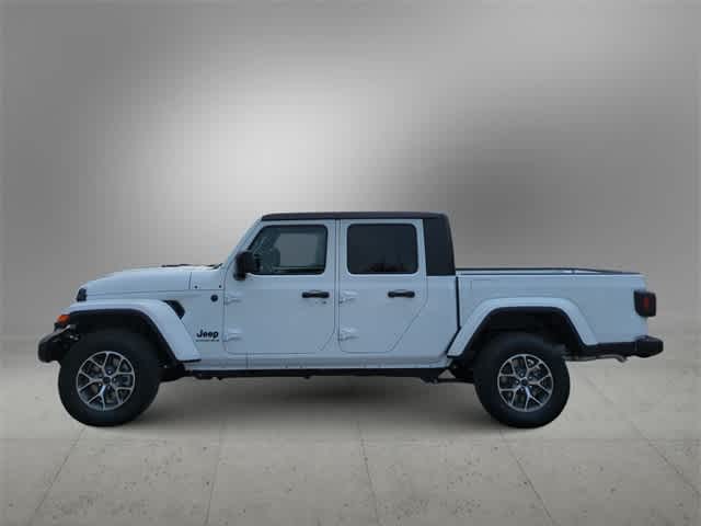Thumbnail: 2025 Jeep Gladiator - 5