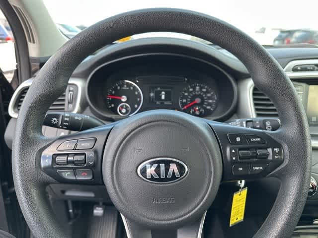 Thumbnail: 2018 Kia Sorento - 7