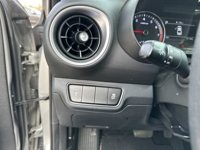 Thumbnail: 2023 Kia Forte - 11