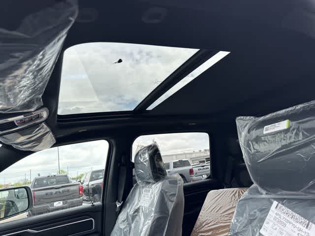 Thumbnail: 2026 RAM 1500 - 10