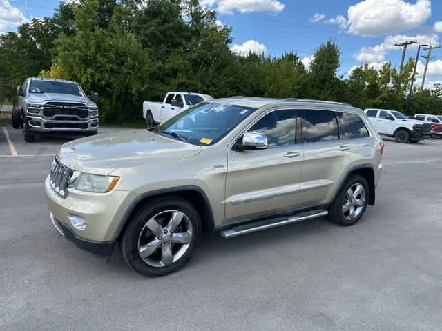 Thumbnail: 2011 Jeep Grand Cherokee - 14