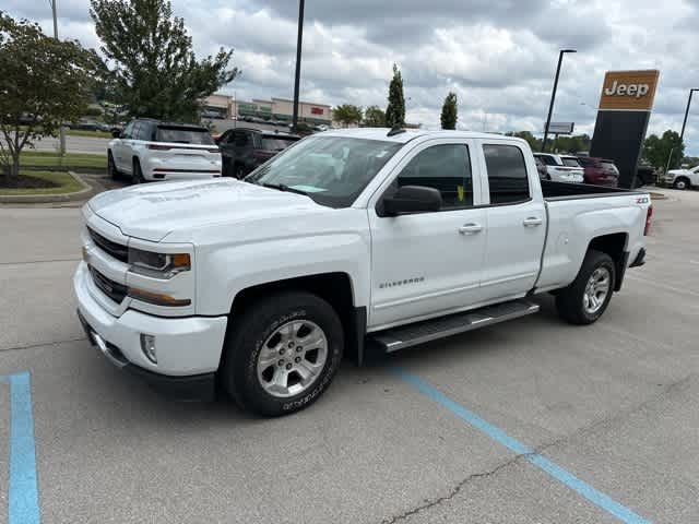 Thumbnail: 2018 Chevrolet Silverado 1500 - 15