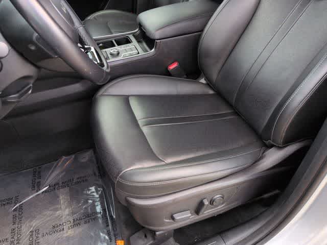 Thumbnail: 2022 Kia Sorento - 14