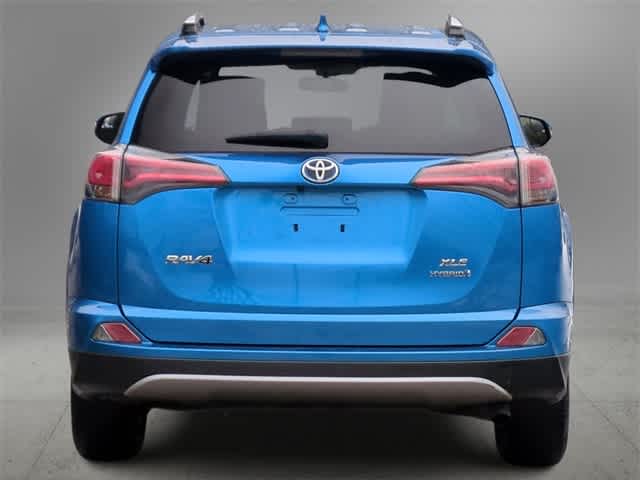Thumbnail: 2016 Toyota RAV4 - 7
