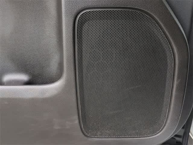 Thumbnail: 2018 Chevrolet Silverado 1500 - 30