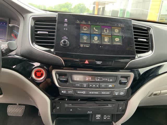 Thumbnail: 2019 Honda Pilot - 7
