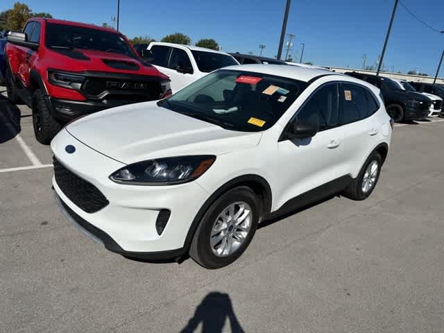 Thumbnail: 2022 Ford Escape - 2