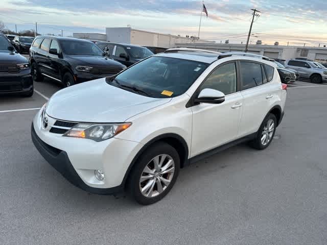 Thumbnail: 2013 Toyota RAV4 - 15