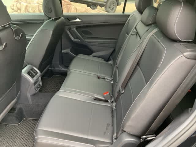 Thumbnail: 2021 Volkswagen Tiguan - 11
