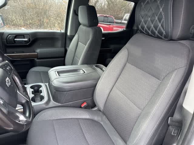 Thumbnail: 2022 Chevrolet Silverado 1500 - 4