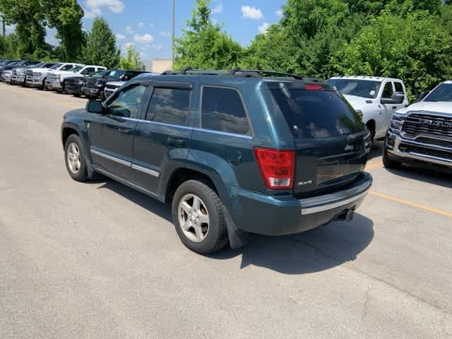 Thumbnail: 2005 Jeep Grand Cherokee - 12
