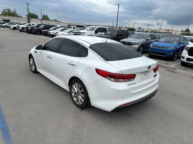 Thumbnail: 2018 Kia Optima - 16