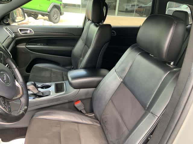 Thumbnail: 2020 Jeep Grand Cherokee - 4