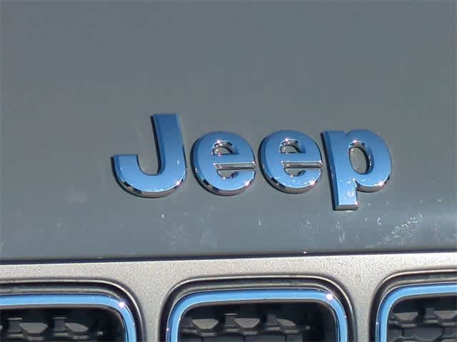 Thumbnail: 2021 Jeep Renegade - 12