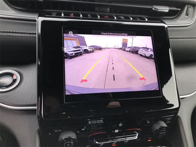 Thumbnail: 2025 Jeep Grand Cherokee - 16