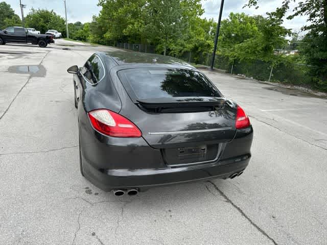 Thumbnail: 2010 Porsche Panamera - 18