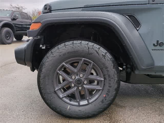 Thumbnail: 2026 Jeep Wrangler - 13