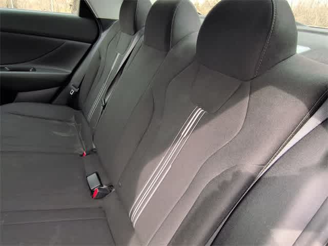 Thumbnail: 2023 Hyundai Elantra - 18