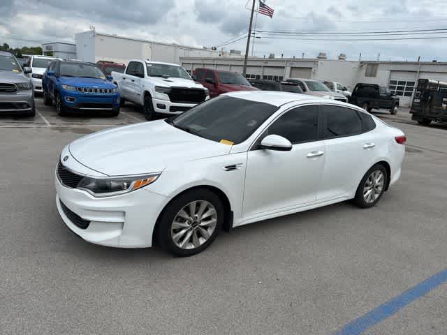 Thumbnail: 2018 Kia Optima - 15