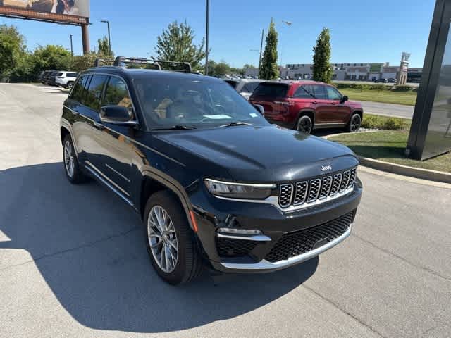 Thumbnail: 2022 Jeep Grand Cherokee - 31