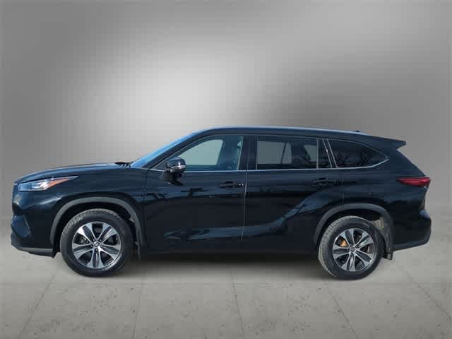 Thumbnail: 2020 Toyota Highlander - 5