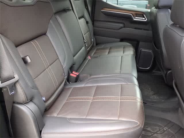 Thumbnail: 2022 Chevrolet Silverado 1500 - 22