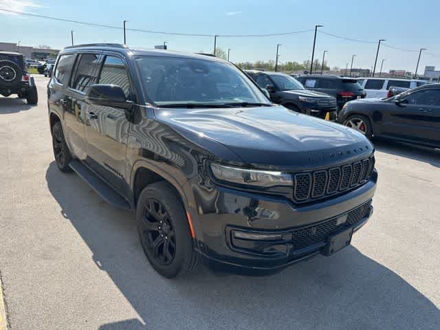 Thumbnail: 2023 Jeep Wagoneer - 24