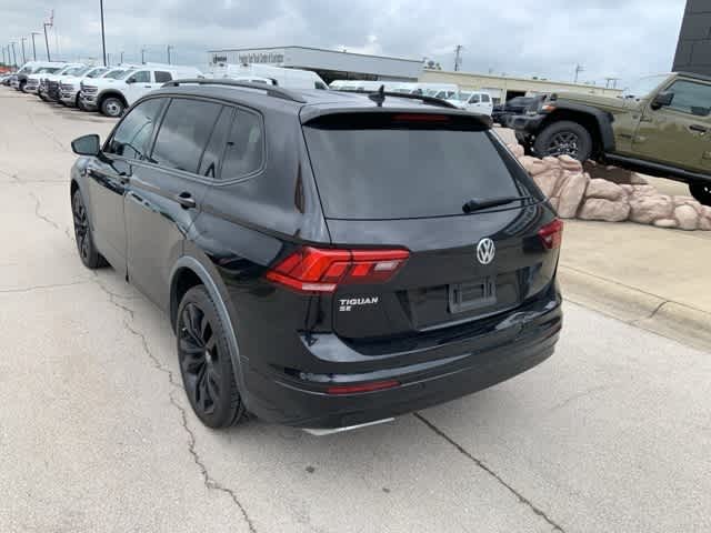 Thumbnail: 2021 Volkswagen Tiguan - 20
