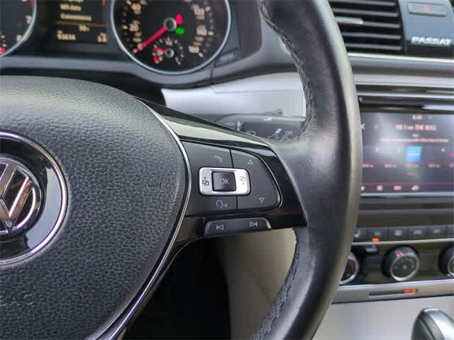 Thumbnail: 2019 Volkswagen Passat - 26